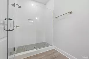 5416 Kee Memorial Dr, Pensacola, FL 32507 - Photo 11