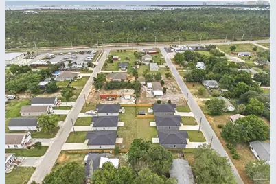 5416 Kee Memorial Dr, Pensacola, FL 32507 - Photo 1