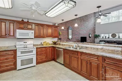 1261 Mahogany Mill Rd, Pensacola, FL 32507 - Photo 9