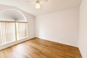 315 Mirabelle Dr, Pensacola, FL 32514 - Photo 13
