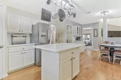 2633 Southern Oaks Dr, Cantonment, FL 32533 - Photo 7