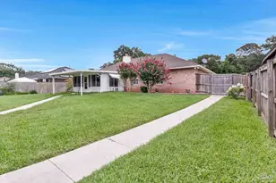 2633 Southern Oaks Dr, Cantonment, FL 32533 - Photo 29