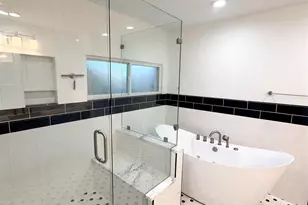 1650 N A St, Pensacola, FL 32501 - Photo 23