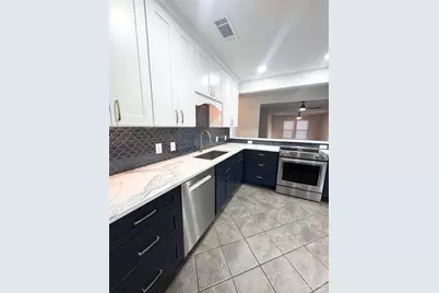 1650 N A St, Pensacola, FL 32501 - Photo 13