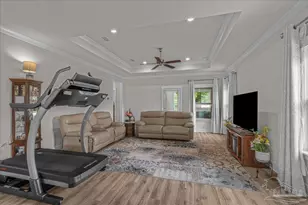 6510 Covington Cir, Pensacola, FL 32526 - Photo 11