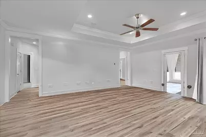 6510 Covington Cir, Pensacola, FL 32526 - Photo 5
