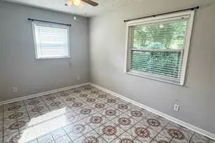 802 Blue Springs Dr, Pensacola, FL 32505 - Photo 19
