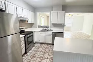 802 Blue Springs Dr, Pensacola, FL 32505 - Photo 5