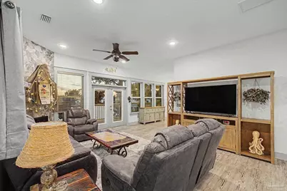 305 S Garcon Point Rd, Milton, FL 32583 - Photo 23