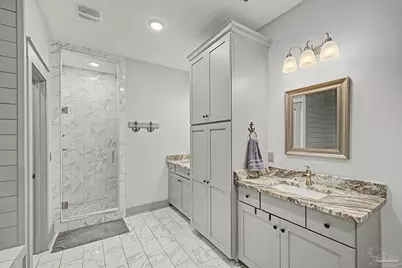 305 S Garcon Point Rd, Milton, FL 32583 - Photo 35