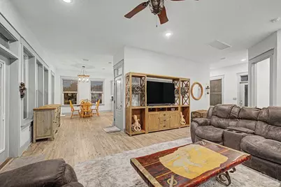 305 S Garcon Point Rd, Milton, FL 32583 - Photo 21