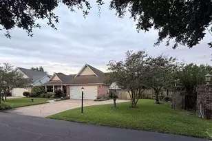 4200 Spanish Trail Pl, Pensacola, FL 32504 - Photo 1