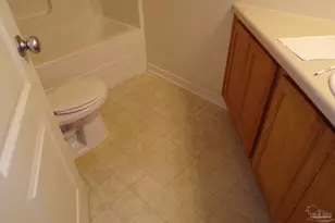 8454 Ferlon Ave, Pensacola, FL 32526 - Photo 17