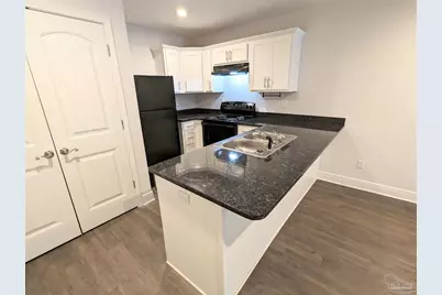 313 N Navy Blvd, Pensacola, FL 32507 - Photo 9