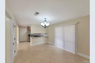 4547 Marseille Dr, Pensacola, FL 32505 - Photo 9