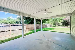 9296 Military Trail, Navarre, FL 32566 - Photo 33