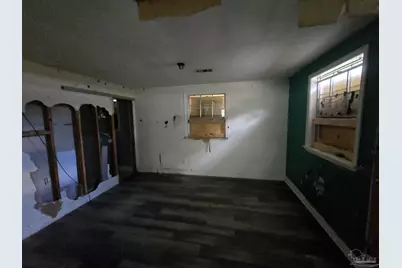 6606 Flagler Dr, Pensacola, FL 32503 - Photo 11