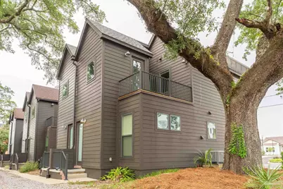 379 S Clubbs St, Pensacola, FL 32502 - Photo 5