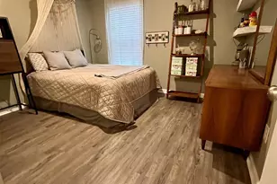 5375 Peach Dr, Milton, FL 32571 - Photo 13