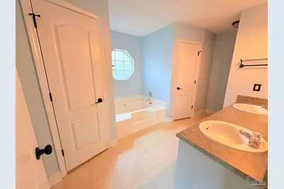 7901 Amethyst Dr, Pensacola, FL 32506 - Photo 7