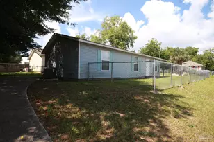 624 N G St, Pensacola, FL 32501 - Photo 11