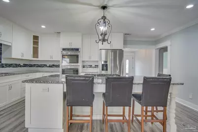 2012 N 19th Ave, Pensacola, FL 32503 - Photo 9