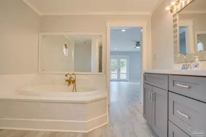 2012 N 19th Ave, Pensacola, FL 32503 - Photo 23