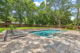 7409 Camale Dr, Pensacola, FL 32504 - Photo 37