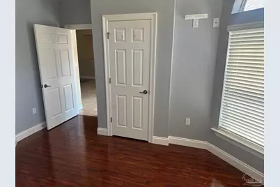 7392 Old Magnolia Ct, Navarre, FL 32566 - Photo 5