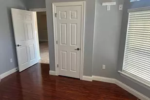 7392 Old Magnolia Ct, Navarre, FL 32566 - Photo 5
