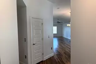 1333 Fairchild St, Pensacola, FL 32504 - Photo 3