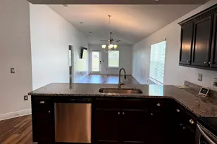 1333 Fairchild St, Pensacola, FL 32504 - Photo 5