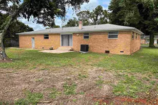 6223 Maybelle Dr, Pensacola, FL 32504 - Photo 7