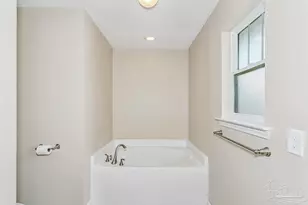 3798 Weatherstone Cir, Pensacola, FL 32507 - Photo 29