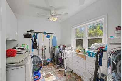 9717 Mobile Hwy, Pensacola, FL 32526 - Photo 29
