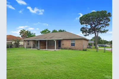 3359 Greenbriar Cir, Gulf Breeze, FL 32563 - Photo 17