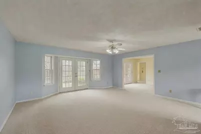2017 E Cross St, Pensacola, FL 32503 - Photo 3