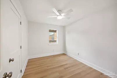1200 Shoreline Dr, Gulf Breeze, FL 32561 - Photo 13
