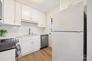1200 Shoreline Dr, Gulf Breeze, FL 32561 - Photo 9