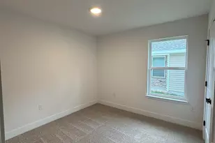 9100 Waring Dr, Pensacola, FL 32534 - Photo 13