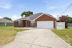 1936 Candlewood Dr, Navarre, FL 32566 - Photo 3