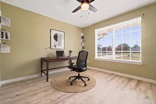 1936 Candlewood Dr, Navarre, FL 32566 - Photo 11