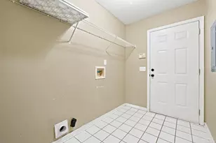 1936 Candlewood Dr, Navarre, FL 32566 - Photo 39