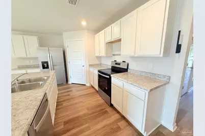 9615 Angel Oak Dr, Pensacola, FL 32526 - Photo 3