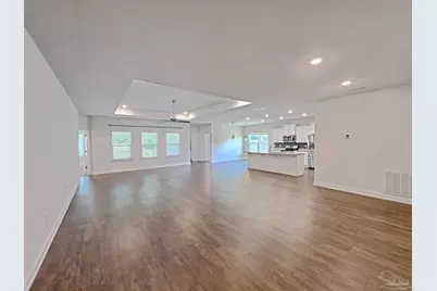 8108 Silver Maple Dr, Milton, FL 32583 - Photo 5
