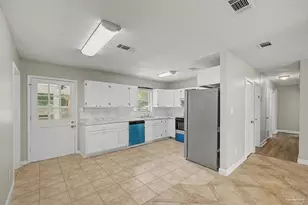 4352 Catawba Dr, Gulf Breeze, FL 32563 - Photo 11