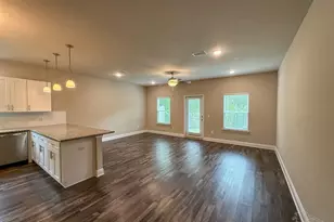 9801 Nature Creek Blvd, Pensacola, FL 32526 - Photo 5