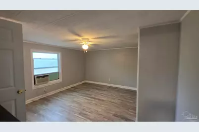 7840 Patterson St, Pensacola, FL 32526 - Photo 15