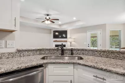 1016 Rachel Cir, Cantonment, FL 32533 - Photo 17