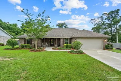 1016 Rachel Cir, Cantonment, FL 32533 - Photo 1